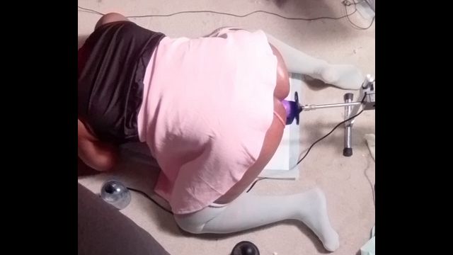 Crossdresser Enjoys Prostate Stimulation with Dildo Machine