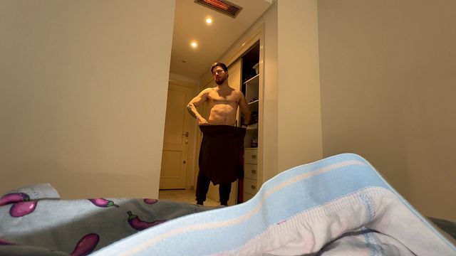 Small Cock Gets Swallowed in Triple Vore Fantasy