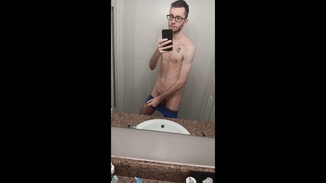 Guy Masturbates Before Showering Alone