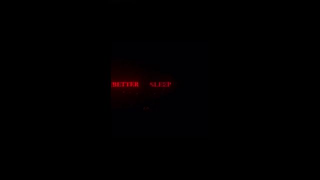 Desperate Guy Masturbates in Silence