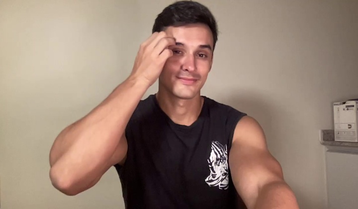 Gay Guy Cums in Solo Jerk Off Scene