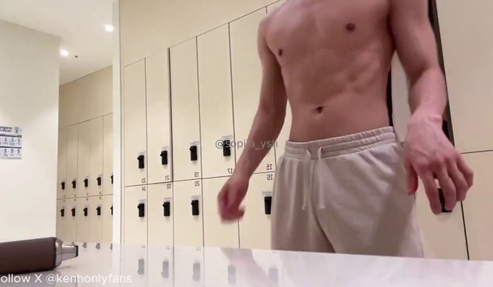 Asian Twink Gets Fucked by Hairy Top