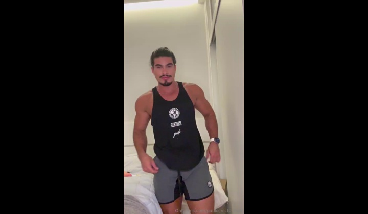 Gay HD: 170984161 eb2dc8038d6185b69c7522be0491311b  ?