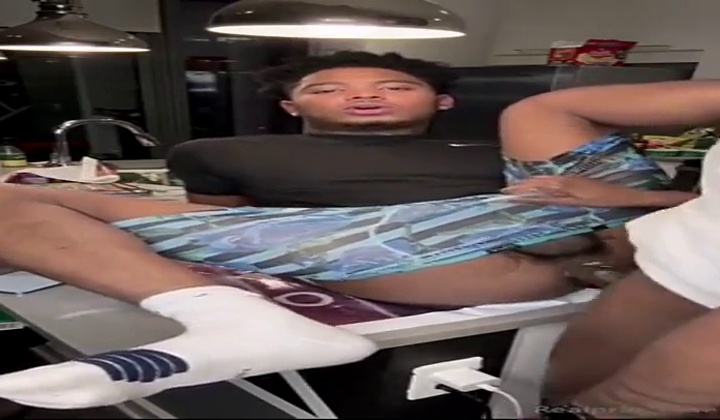 uotnv72p 720p  ? - Gay HD Stream