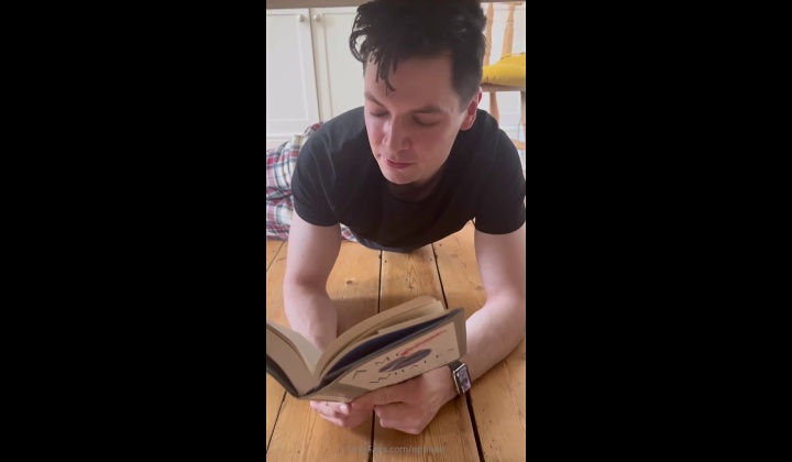 Bro Jerks Off Under Table While Being Watched