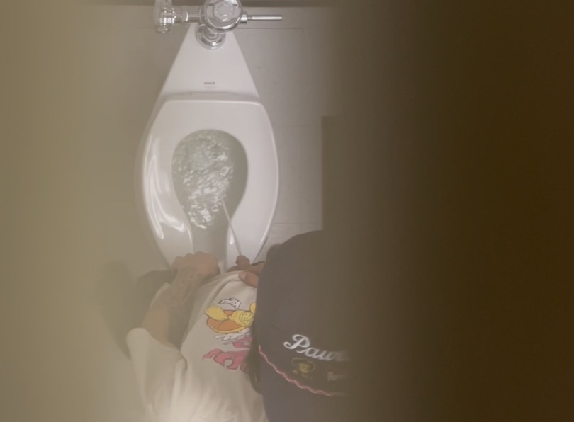 Straight Guy Urinates on Camera