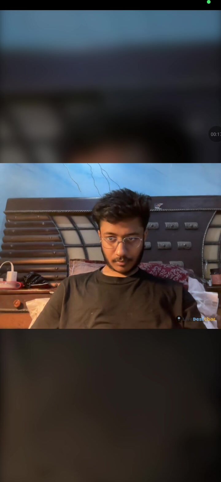 Young Indian Boy Exposes His Ass