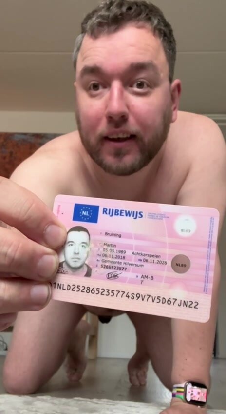 Exhibitionist Gets Exposed in Public
