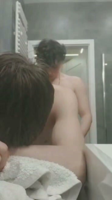 Polish Gays Fuck Hard in Bathroom