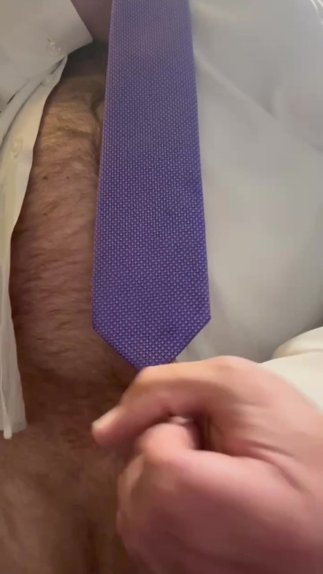 Beefy Guy Cums at Work