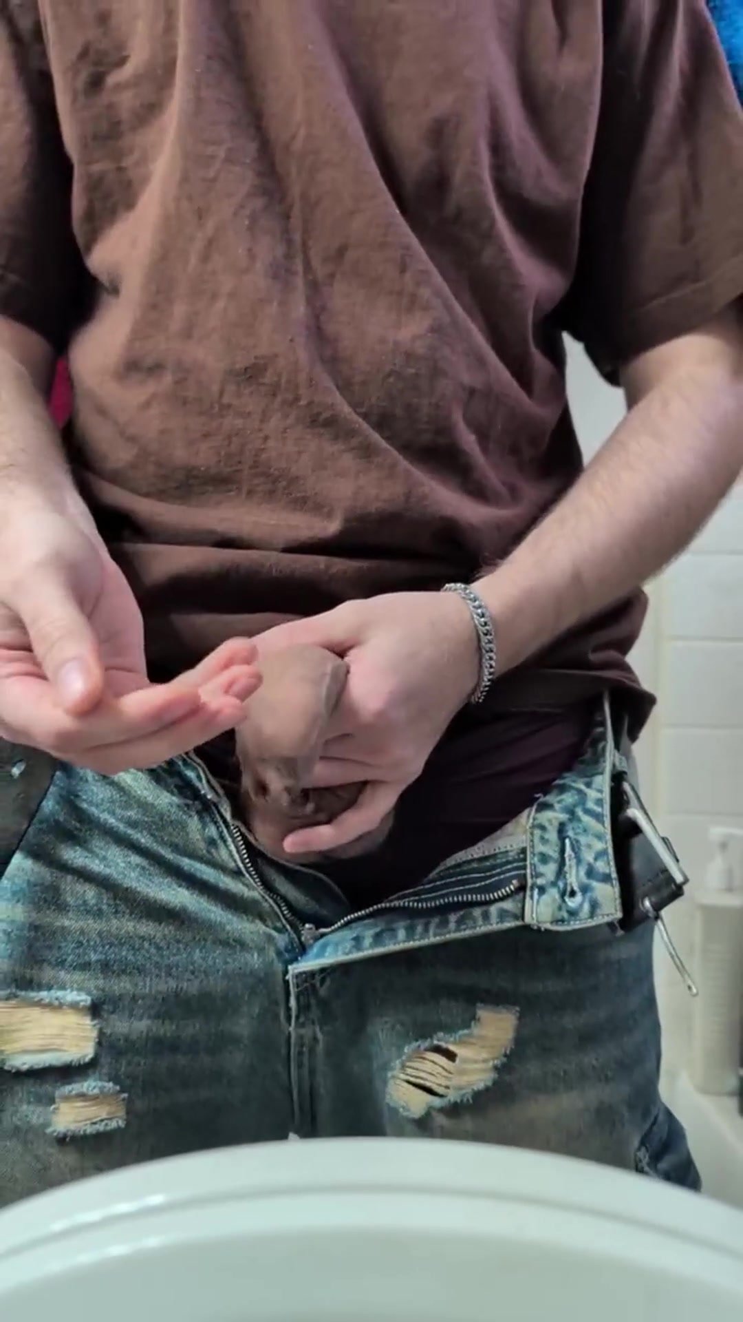 Uncut Guy Pisses in Public