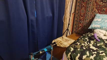 Sasha Earth Takes Rough Anal from Huge Dildo Machine
