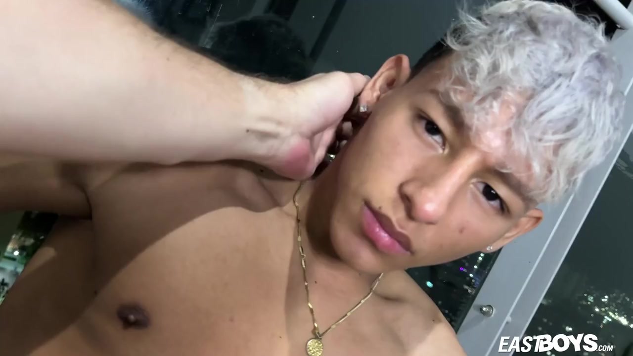 Latino Teen Gives Handjob to Muscular Boy