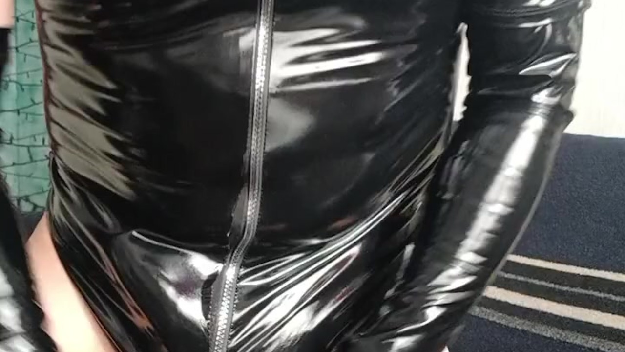 Gay Massage Turns into Anal Sex
