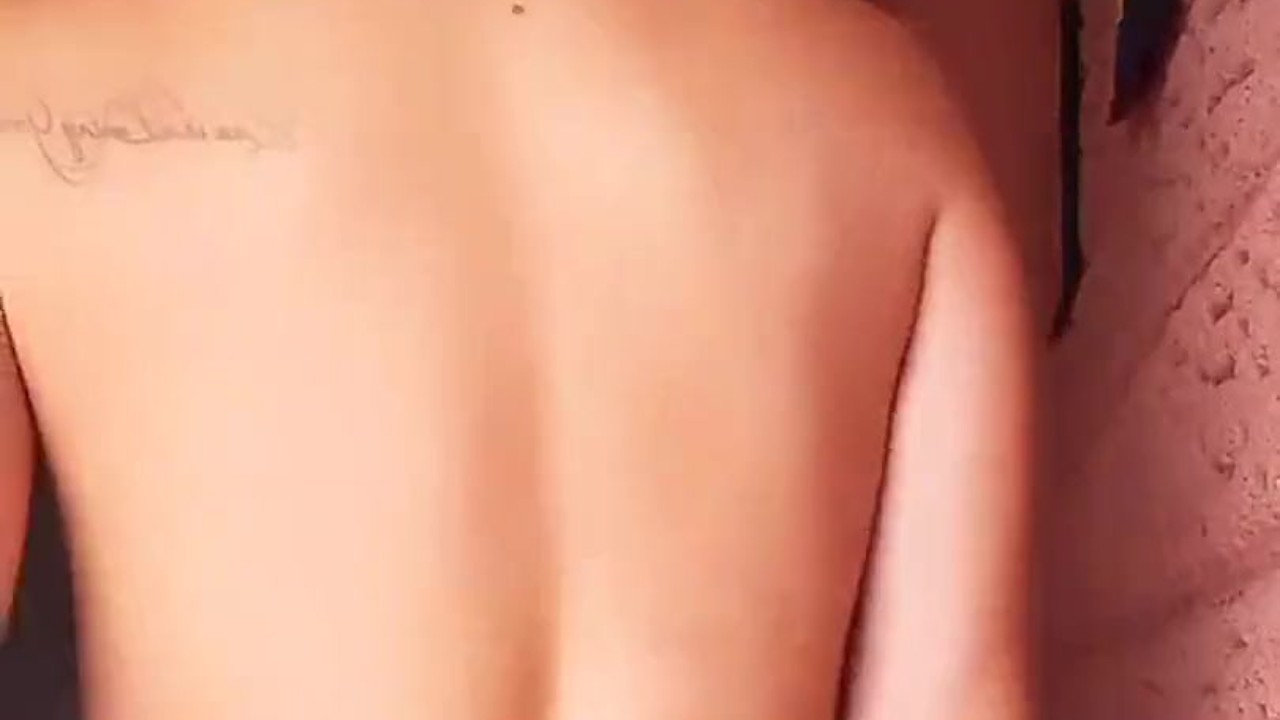 Szaul Gierszal Dances Sexy