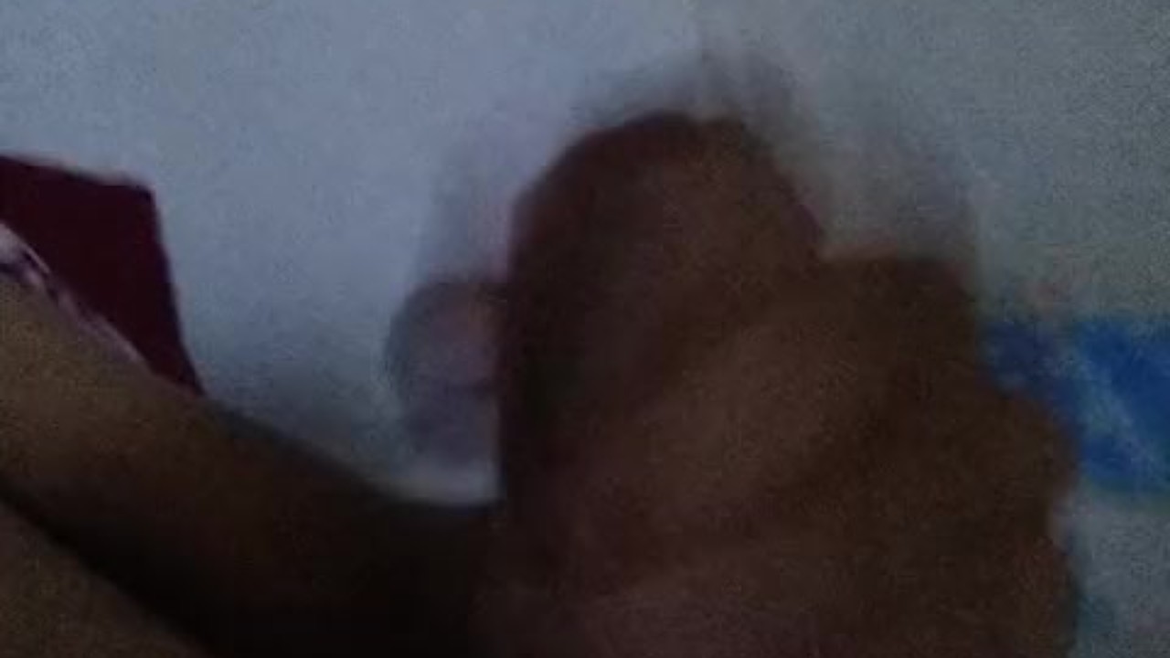 Solo Guy Masturbates to Orgasm