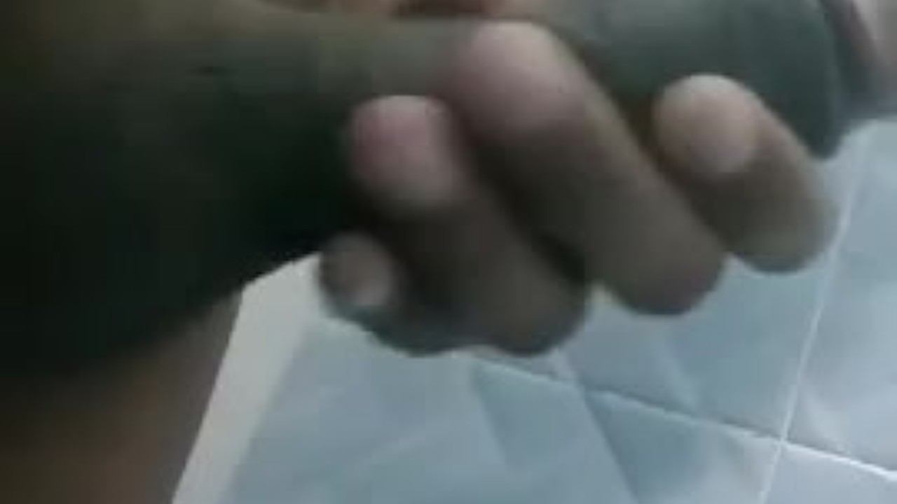 Gay Duo in Passionate 35sec Encounter