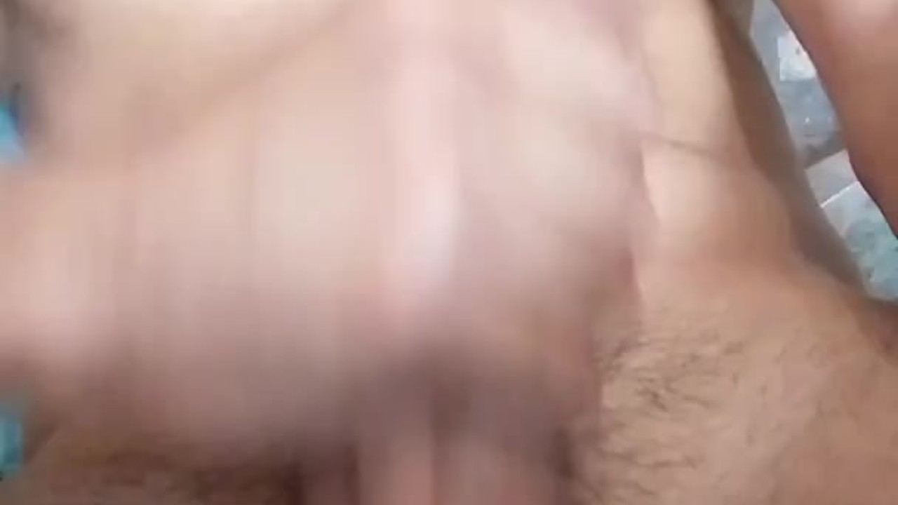 Horny Student Jerks Off After Class