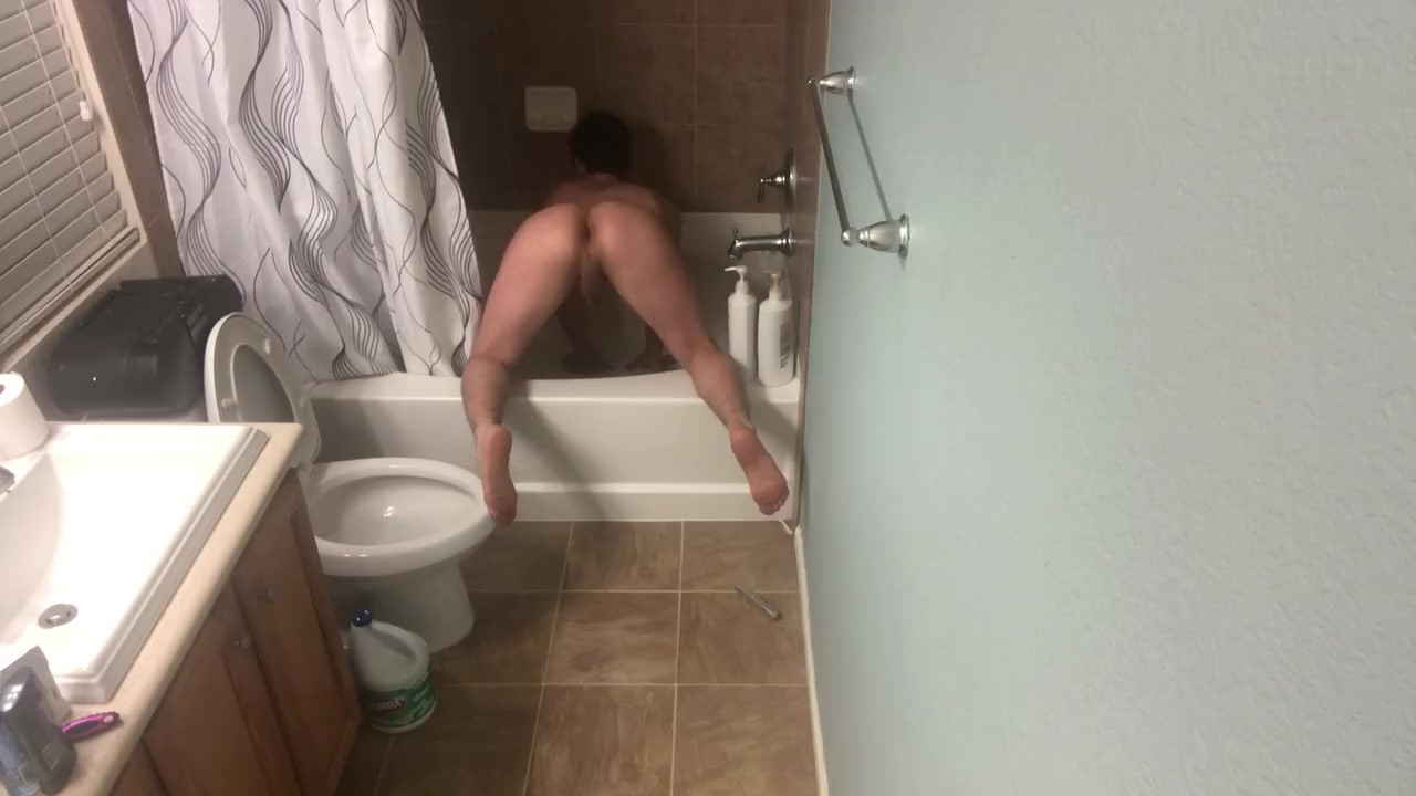 Young Twink Gets His Ass Fucked Hard