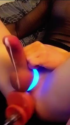Solo Guy Cums with Huge Load in Own Ass