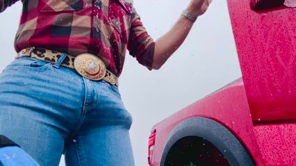 Cowboy's Big Bulge in Tight Jeans Exposed at Store