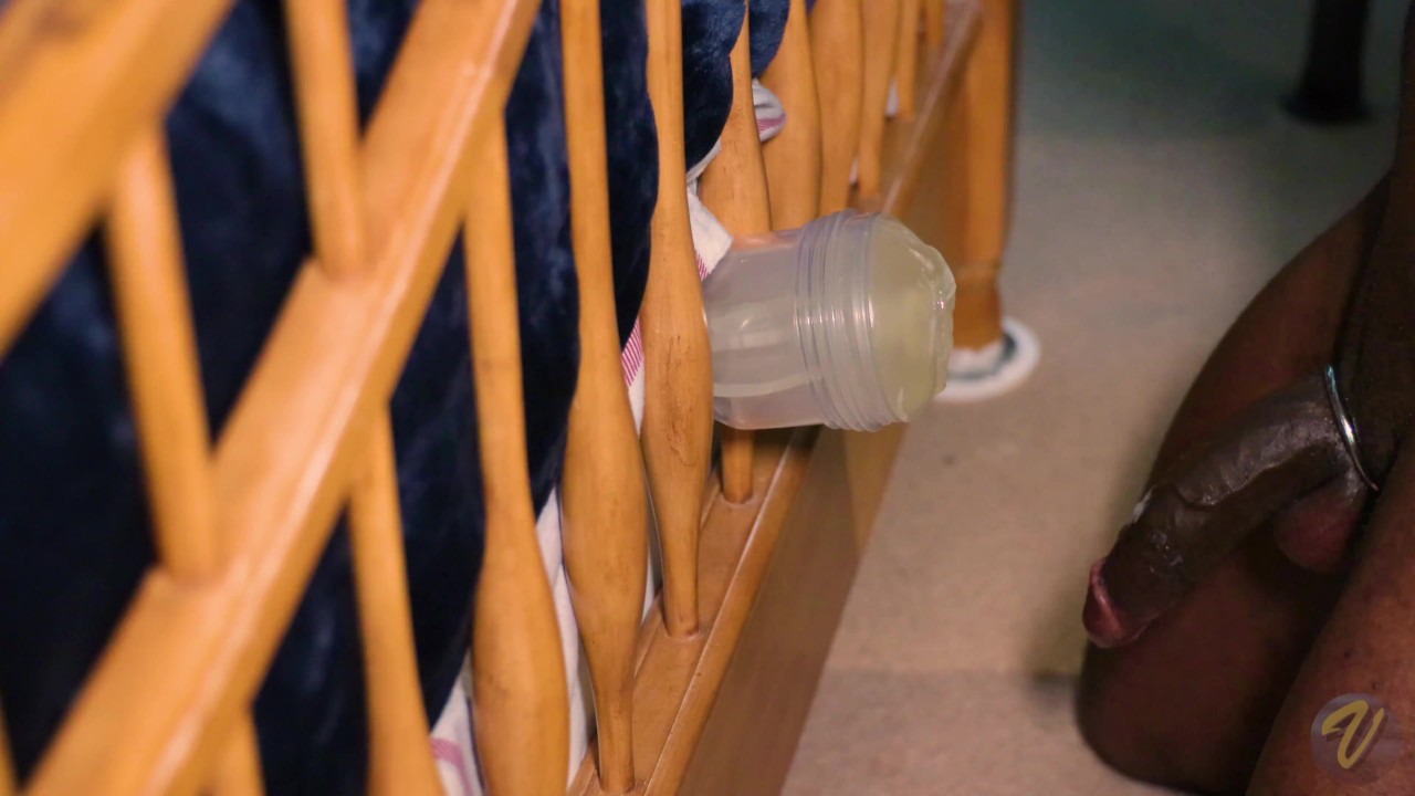 Guy Masturbates with Fleshlight and Anal Play