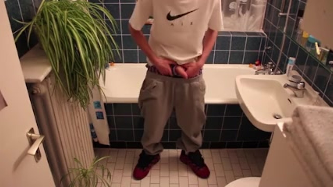 Twink Loses Bladder Control, Peeing Himself