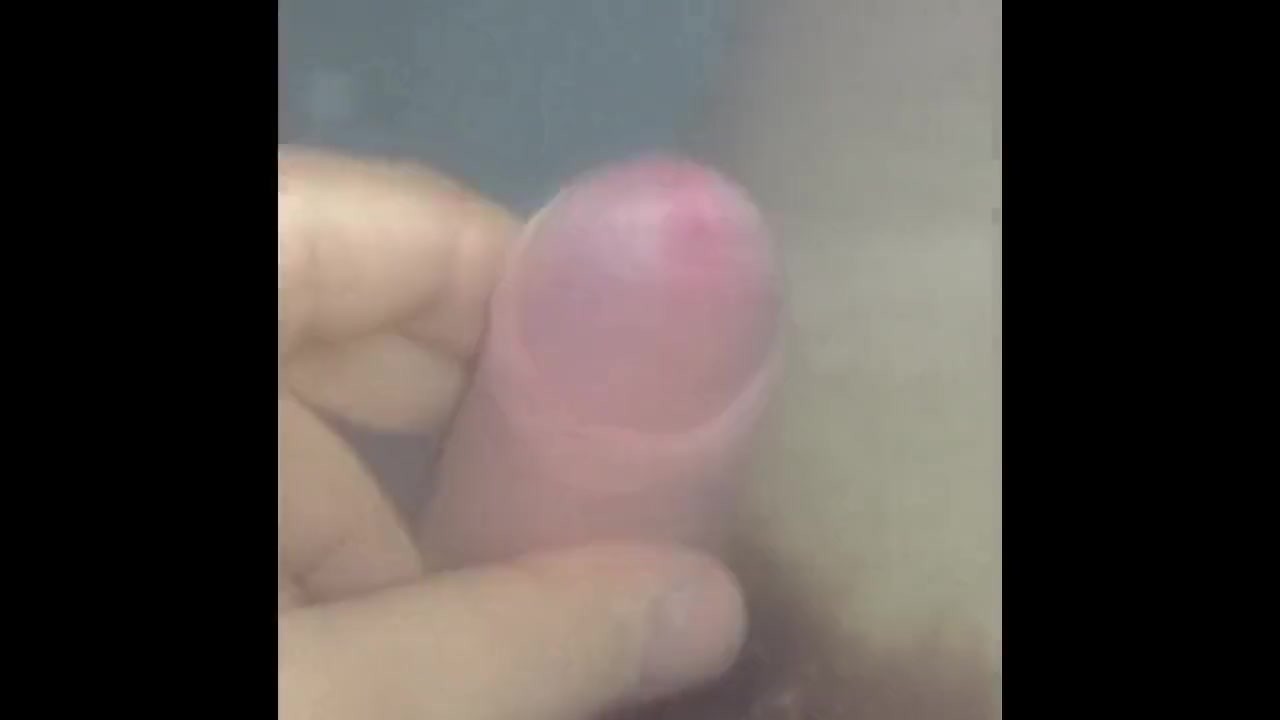 Solo Guy Masturbates Underwater with Slow Motion Cumshot