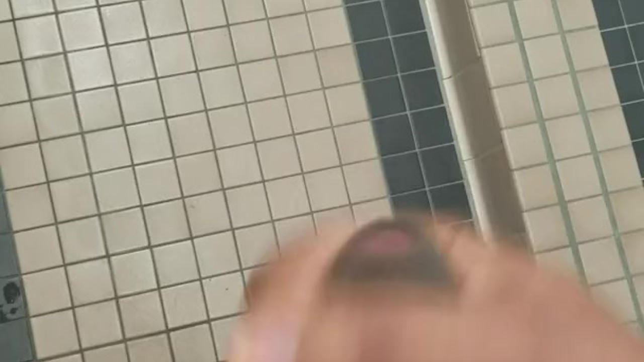 Guy Masturbates in Public Shower