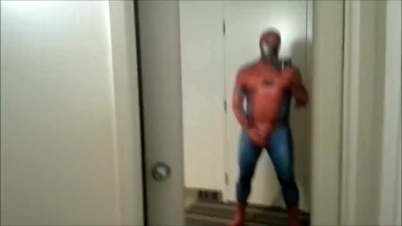 Quick Stroke in Hotel Elevator