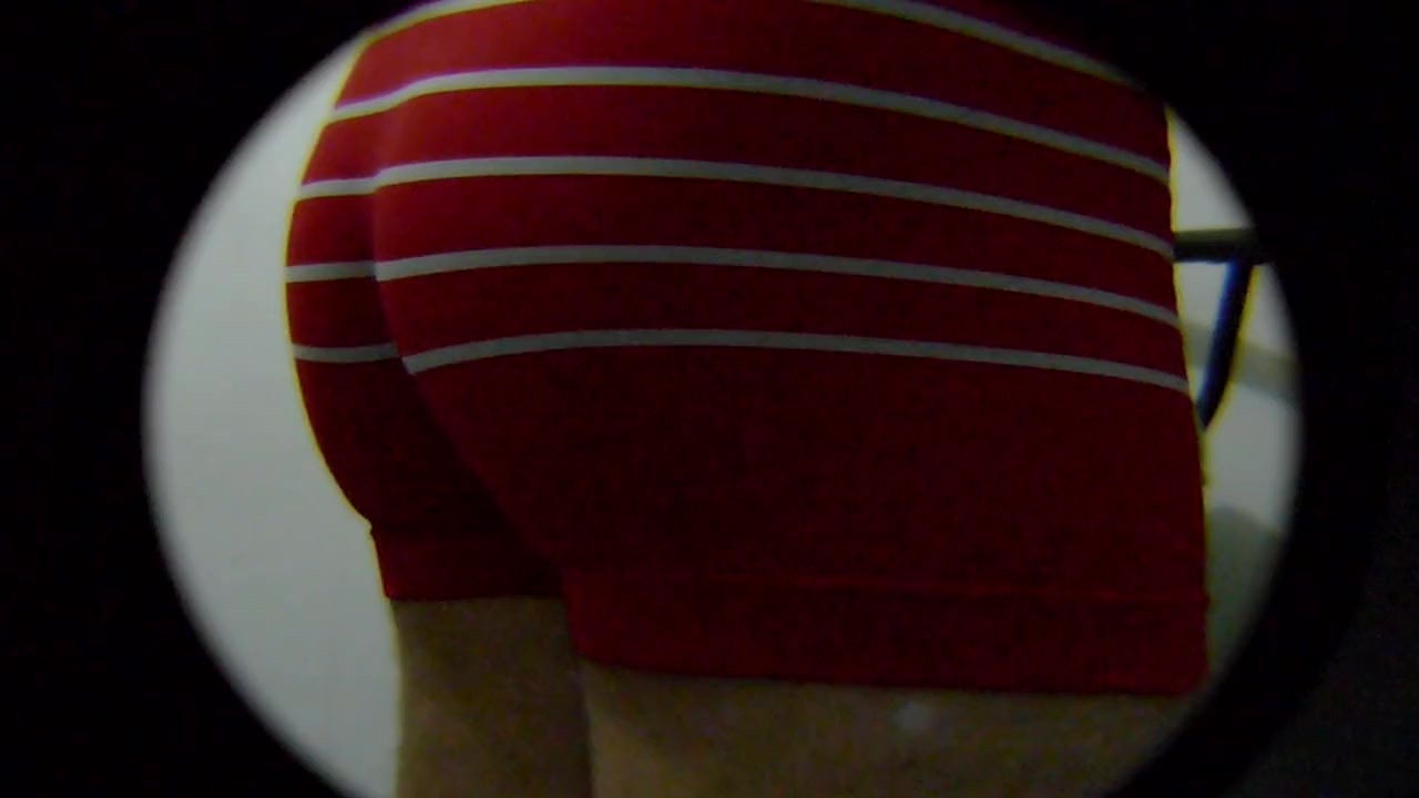 Femboy Shows Off Bubble Butt in Sexy Underwear