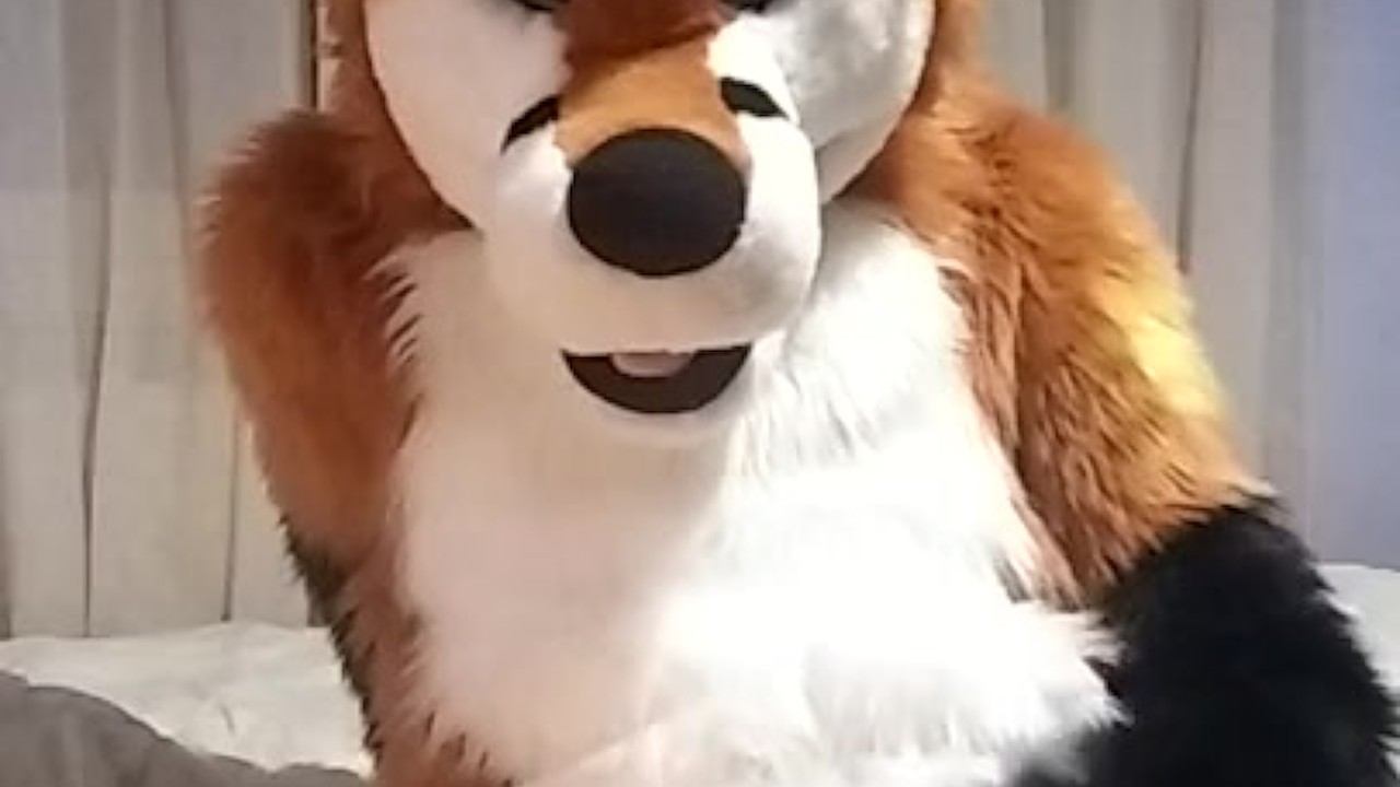 Guy Masturbates in Business Suit