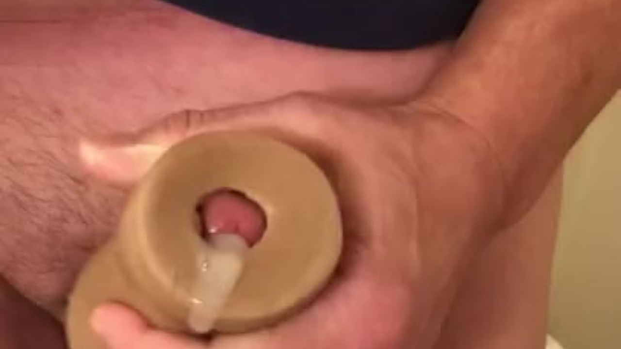 Daddy Jeffa Jerks Off to Orgasm