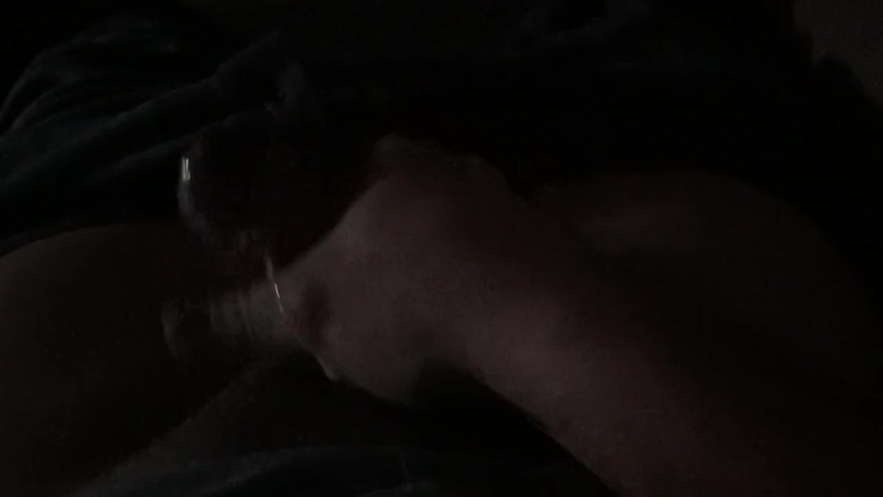 Guy Masturbates to Relieve Boredom