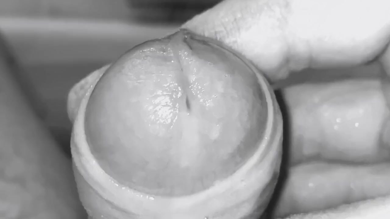 Close Up Cumshot with Moaning Sounds