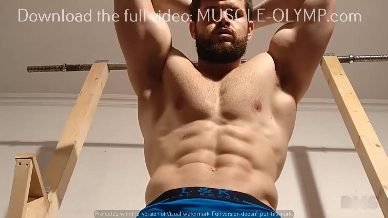 Muscle Giant Worshiped by Adoring Fans