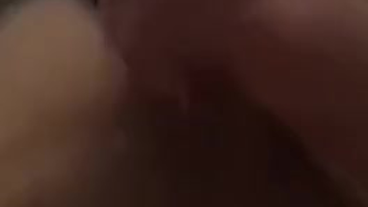 Guy Jerks Off to Quick Cumshot
