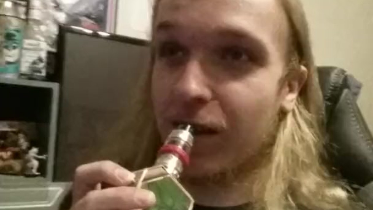 Caucasian Guy Receives Huge Facial Cumshot