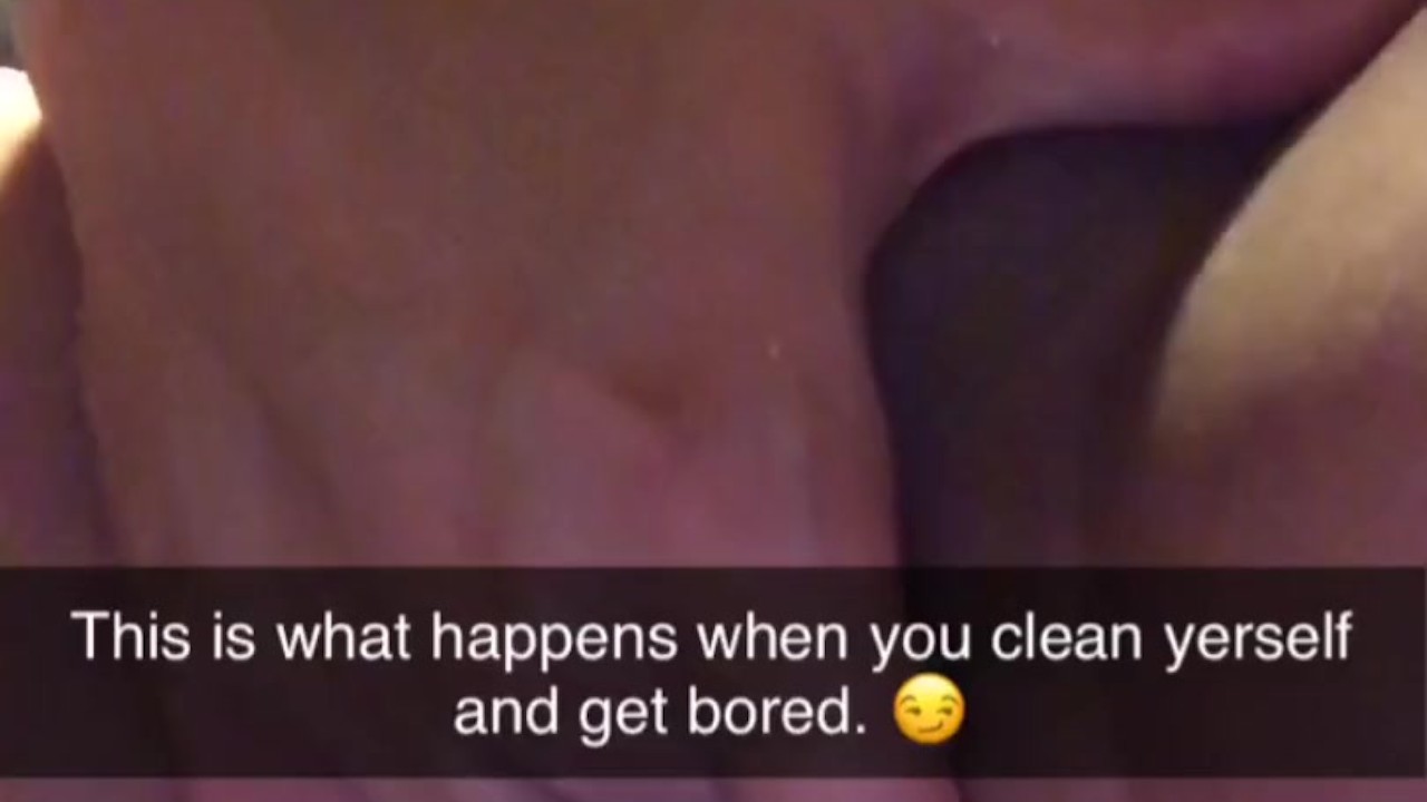 Asian Guy Fingers His Own Hole