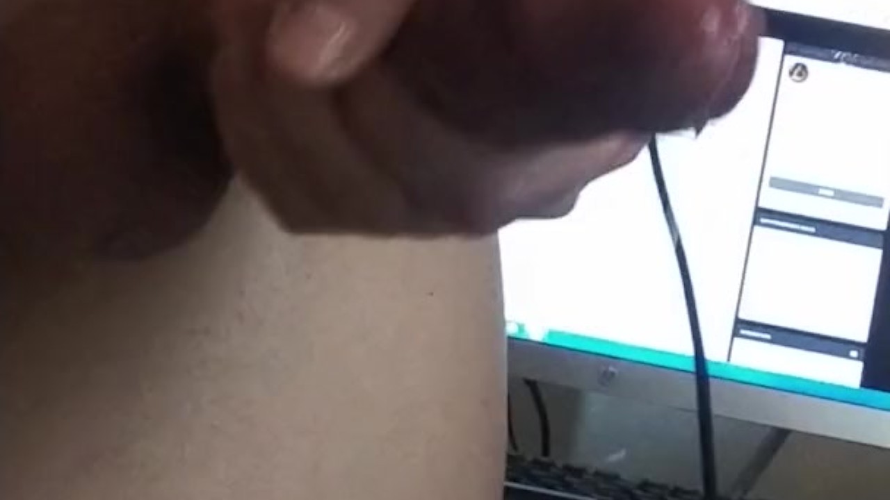 Guy Leaks Precum in Short Erotic Clip