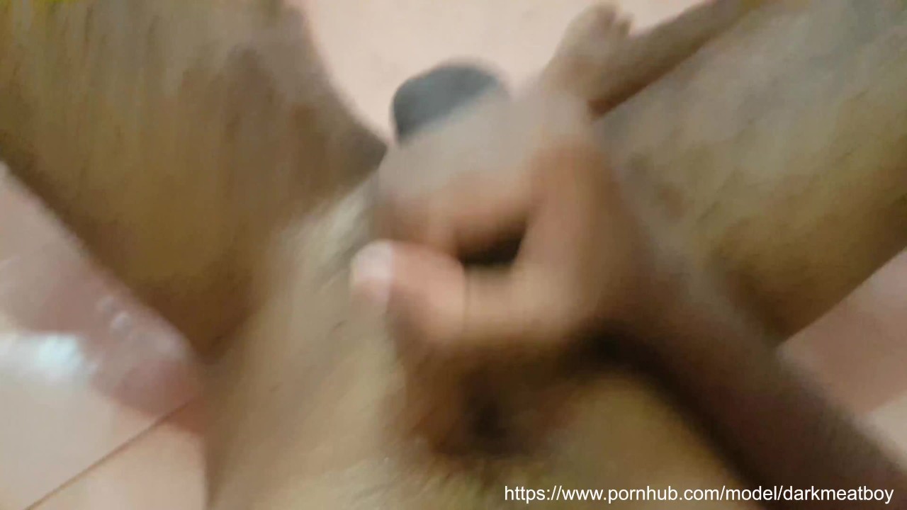 Uncut Sri Lankan Boy Masturbates in Shower