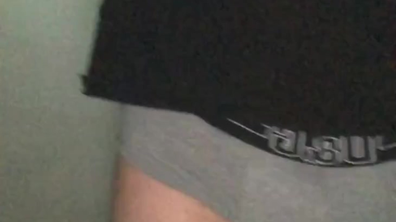 BULGING ** PUBLIC LAUNDRY **