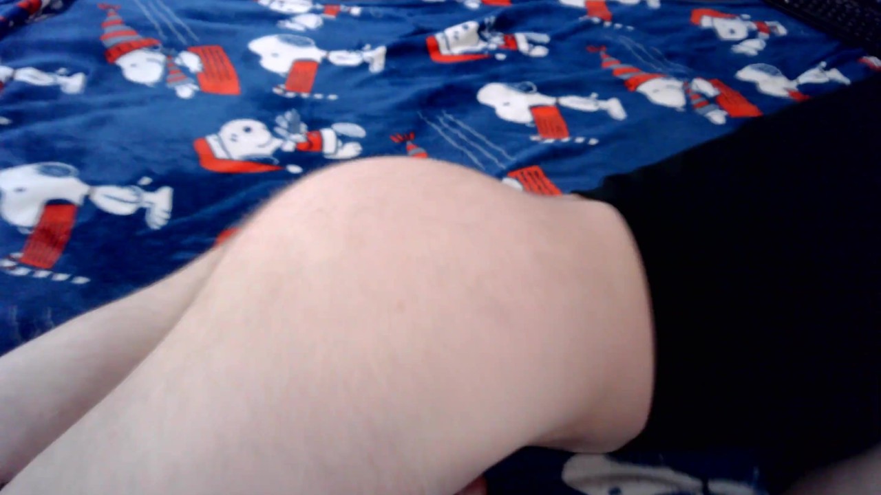 Hey stepdaddy, My Boi Pussy is ready for Cum!: Bent over + showing Asshole & balls - Tekashibis
